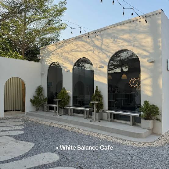 White Balance Cafe มหาสารคาม