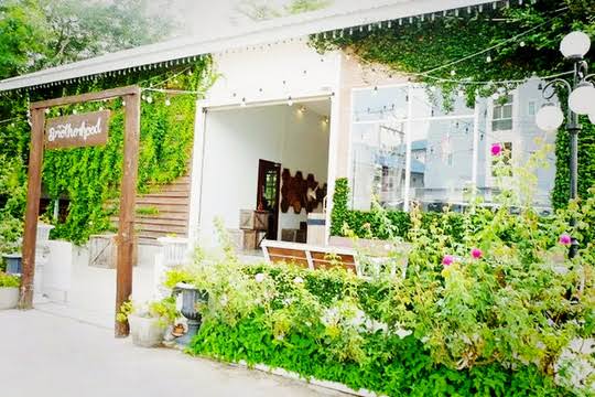 Brotherhood Bake House & Cafe มหาสารคาม