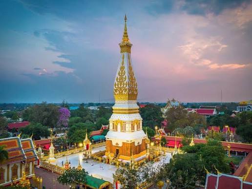 ที่เที่ยวนครพนม วัดพระธาตุพนมวรมหาวิหาร
