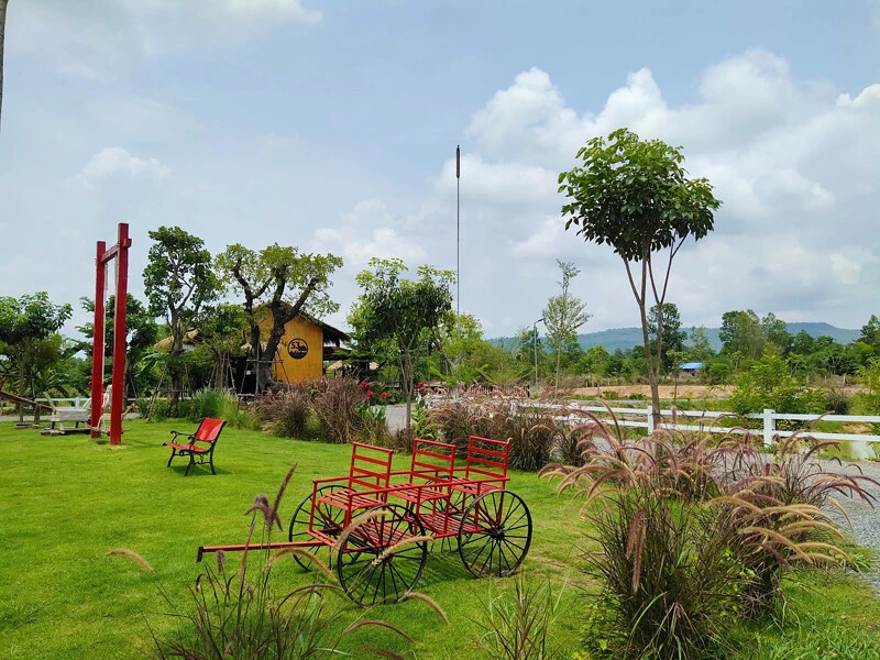 ที่เที่ยวมุกดาหาร 53 ฟาร์ม คาเฟ่ (53 Farm Cafe’)
