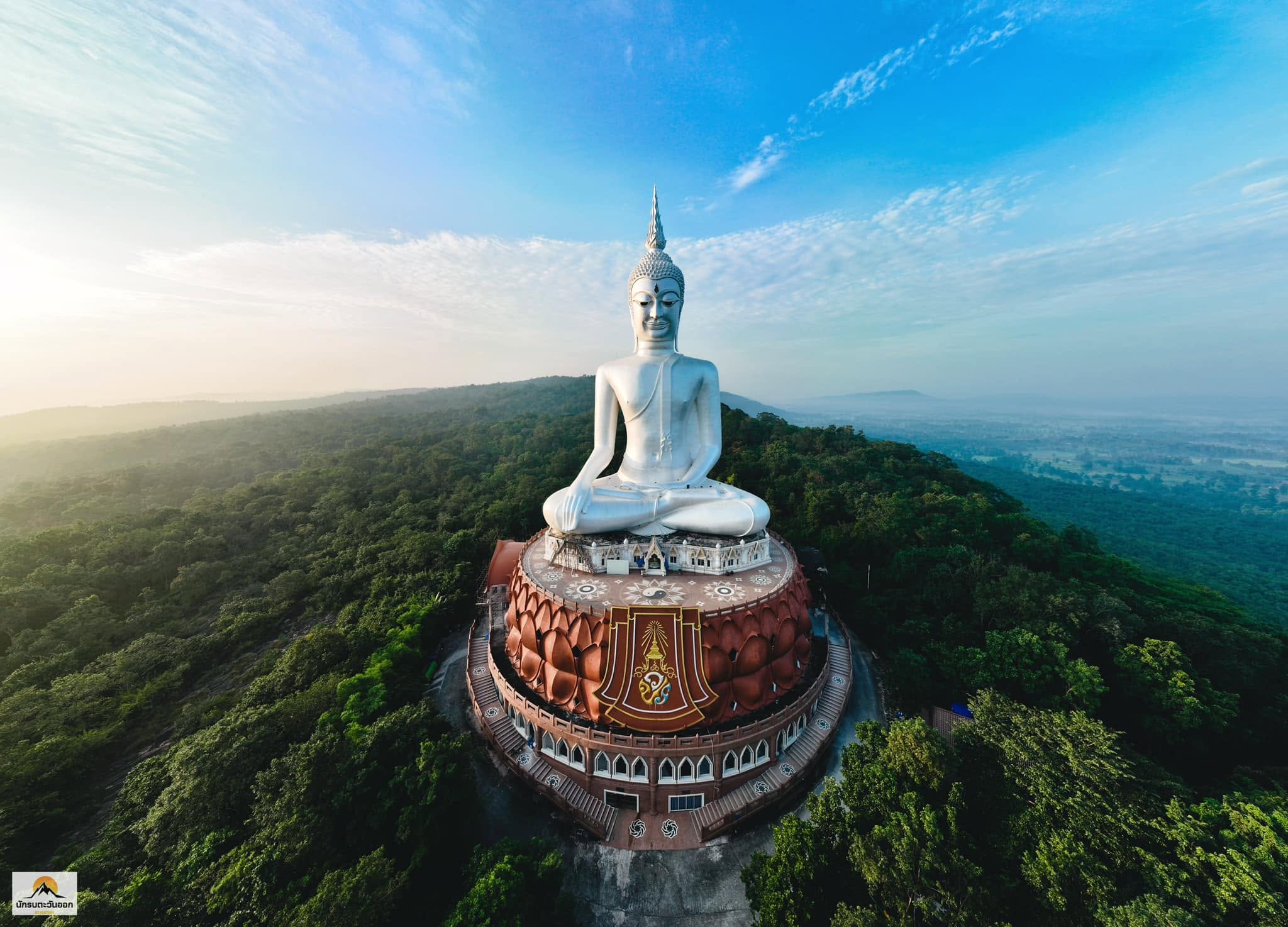 ที่เที่ยวมุกดาหาร วัดรอยพระพุทธบาทภูมโนรมย์