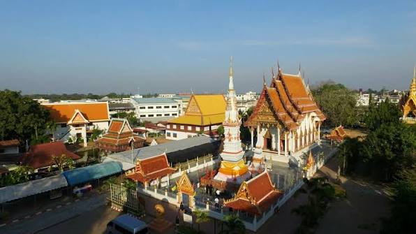 ที่เที่ยวยโสธร วัดมหาธาตุ พระอารามหลวง