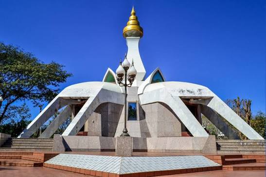 ที่เที่ยวหนองบัวลำภู วัดถ้ำกลองเพล