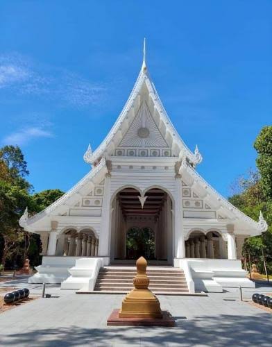 ที่เที่ยวอุบลราชธานี วัดป่านานาชาติ