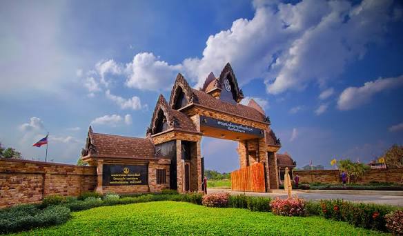 ที่เที่ยวศรีสะเกษ สวนสมเด็จศรีนครินทร์ ศรีสะเกษ