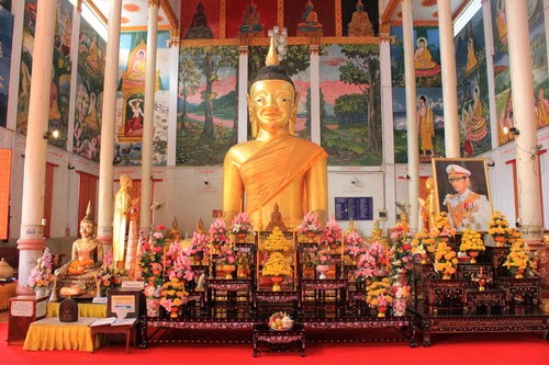 ที่เที่ยวศรีสะเกษ วัดมหาพุทธาราม (วัดพระโต)