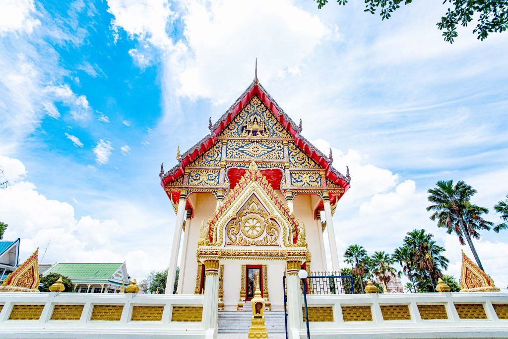ที่เที่ยวบุรีรัมย์ วัดกลางพระอารามหลวง