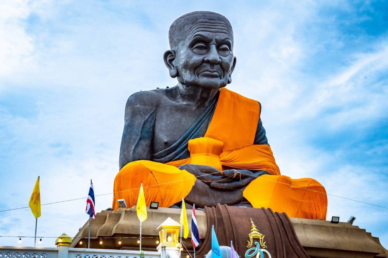 ที่เที่ยวประจวบคีรีขันธ์ วัดห้วยมงคล