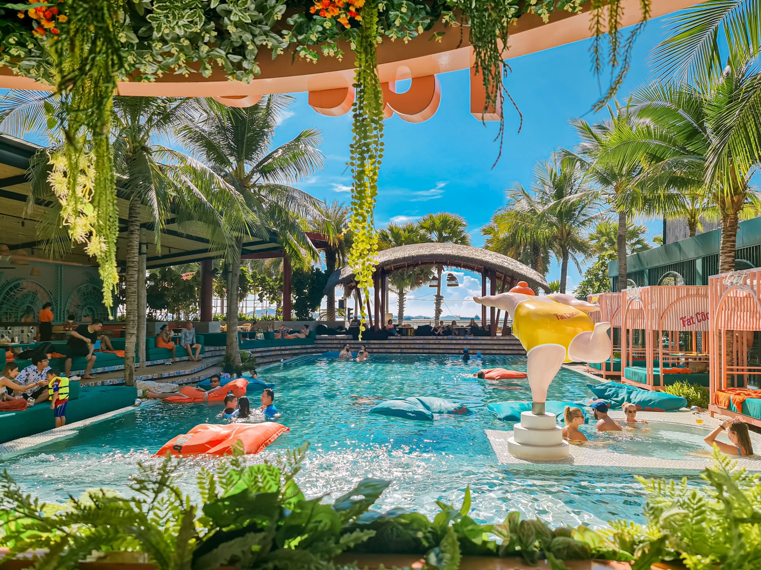 ที่เที่ยวชลบุรี Fat Coco Beach Club