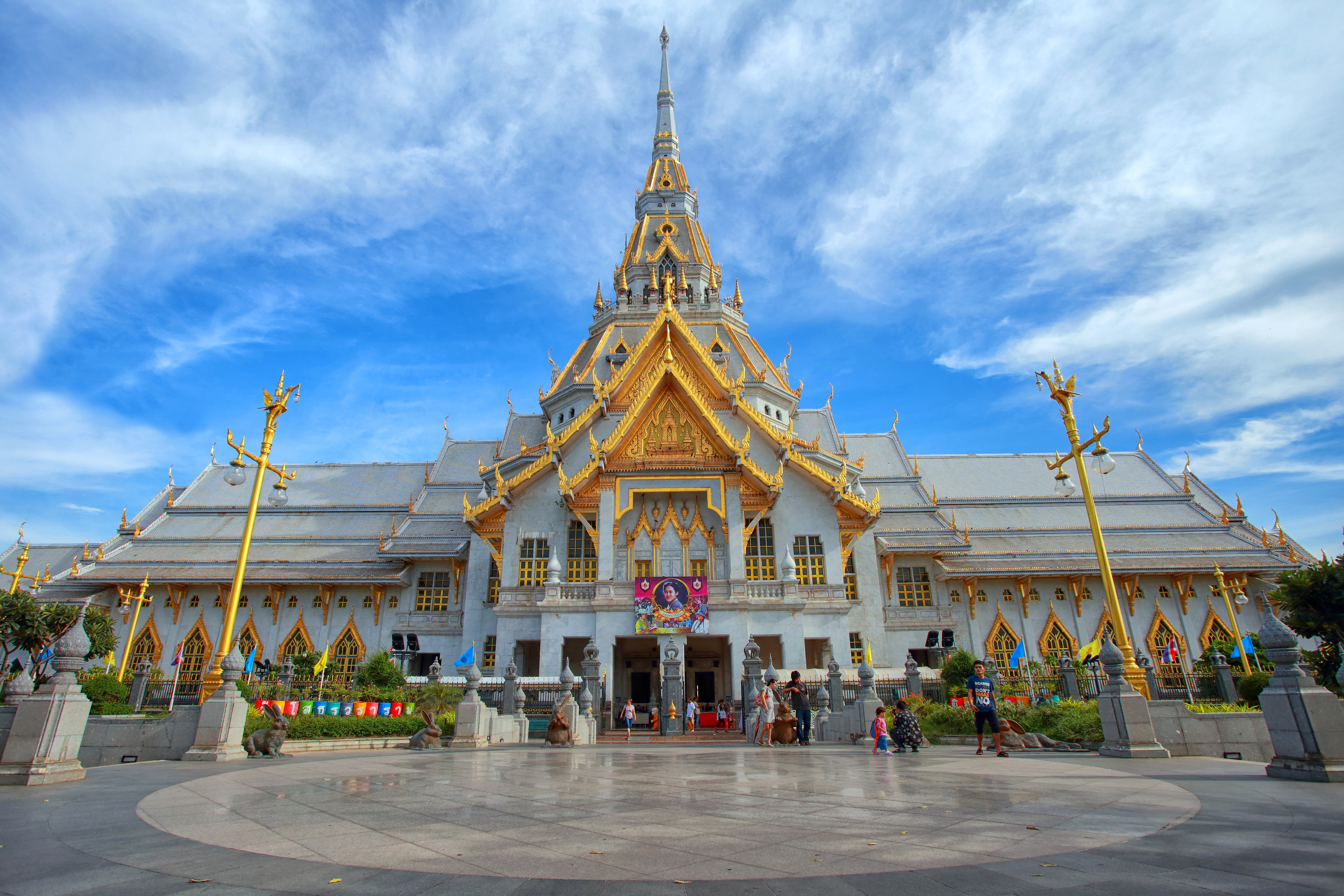 ที่เที่ยวฉะเชิงเทรา วัดโสธรวรารามวรวิหาร