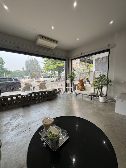 ที่เที่ยวพะเยา N Slow Bar Phayao