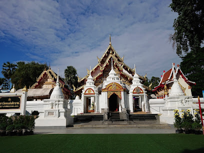 ที่เที่ยวอุตรดิตถ์ วัดพระแท่นศิลาอาสน์